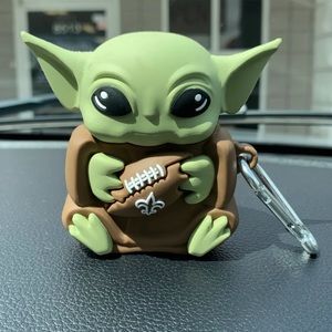 Yoda Airpod case